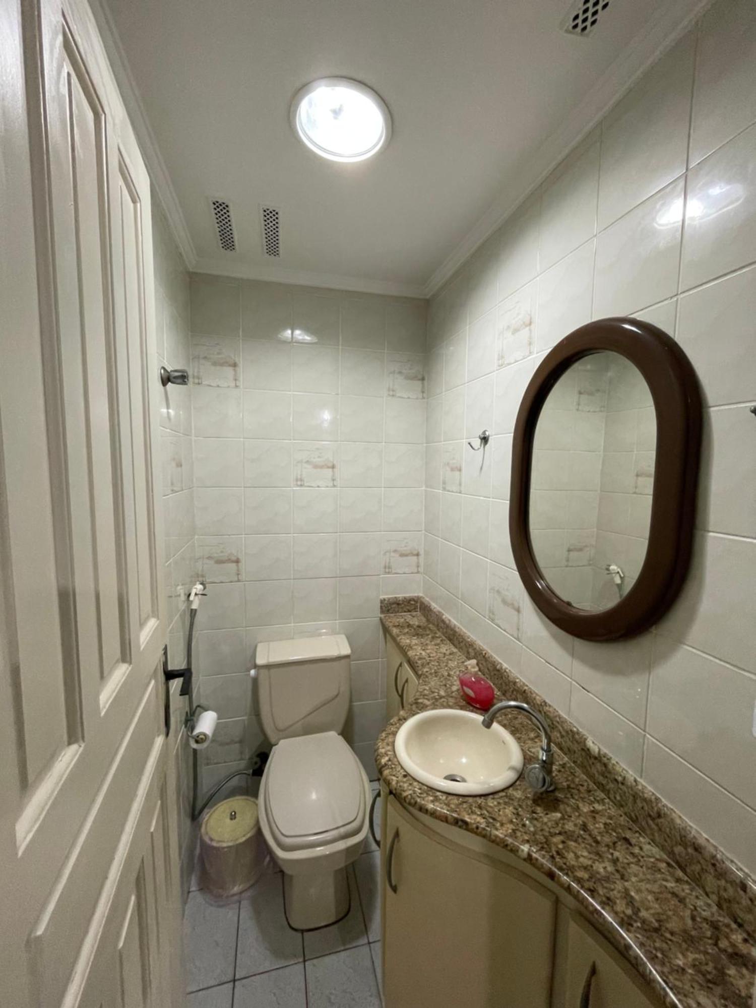 Apto Com Piscina 2 Quadras Da Praia กัวรูจา ภายนอก รูปภาพ